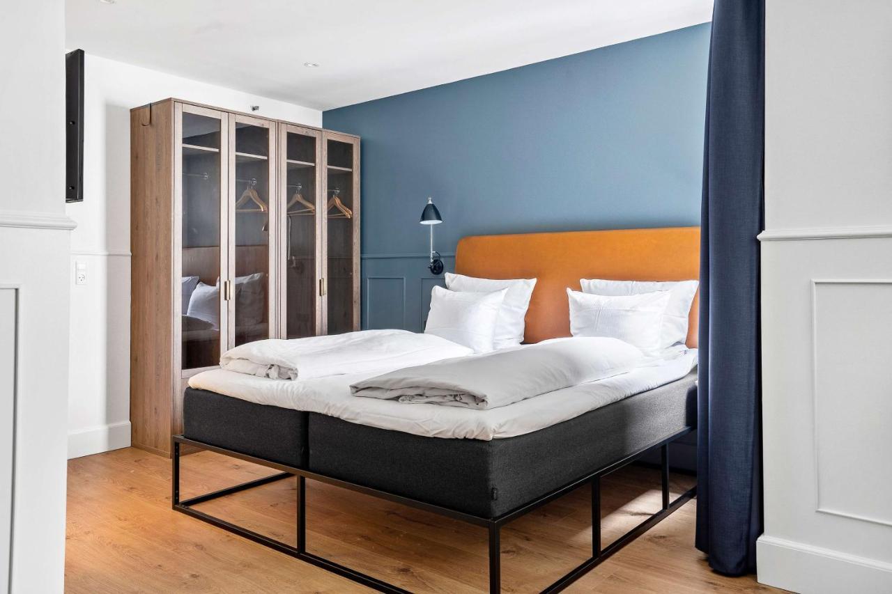 Отель The Huxley Copenhagen, Bw Premier Collection 4*